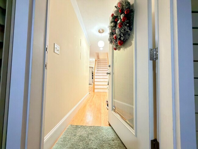 Photo - 143 Broad St Unidad 33