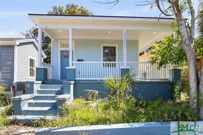 Building Photo - 826 W Victory Dr Rental