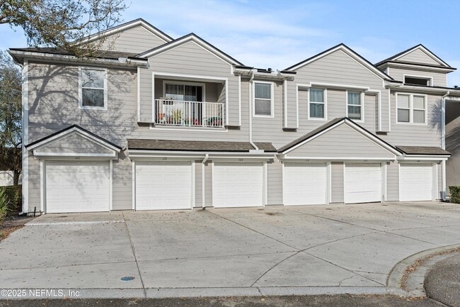 Building Photo - 7043 Deer Lodge Cir Unit 110