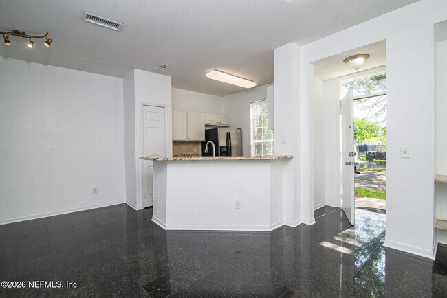 13703 Richmond Park Dr N Unit 1603