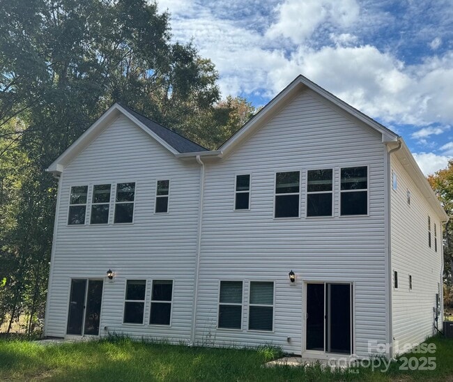 Photo - 9717 Misenheimer Rd