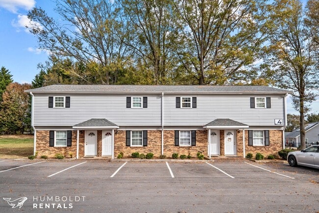 Photo - Townhomes @ Humboldt Village