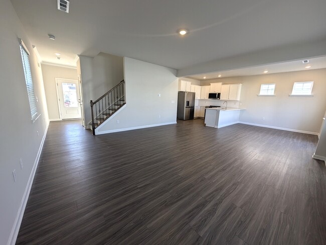 Photo - 5501 Hydrangea St