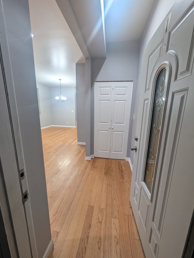 Photo - 2531 W Flournoy St Unit 1