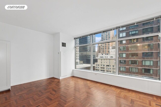 Photo - 250 E 54th St Rental