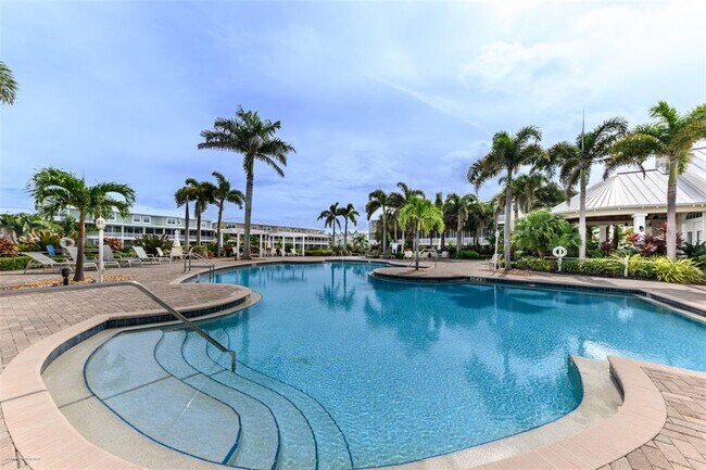 Photo - 10300 Tarpon Landings Terrace