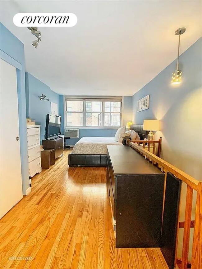 Photo - 343 E 78th St Condo