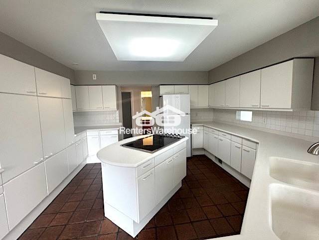 Photo - 2800 Hunter Dr