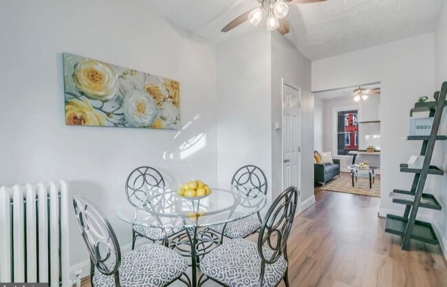 Photo - 237 15th St SE