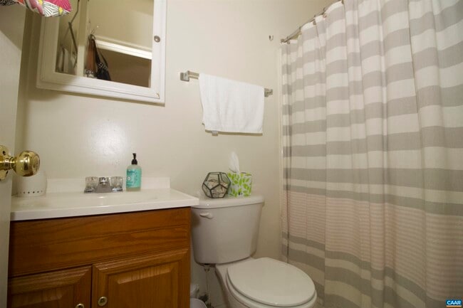 Photo - 110 7th St NW