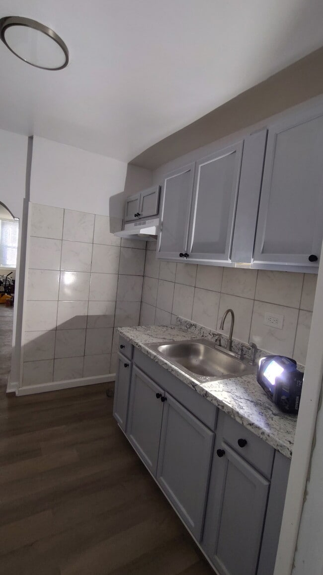 Photo - 1855 E Lippincott St