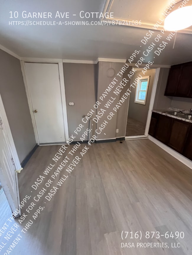 Photo - 10 Garner Ave Unit Cottage