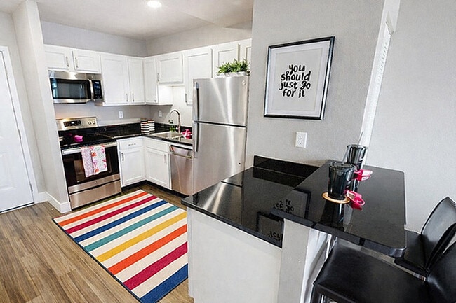 Flats On Fifth Apartments in Downtown Louisville - Flats on Fifth