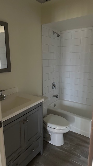 Photo - 2111 Division St