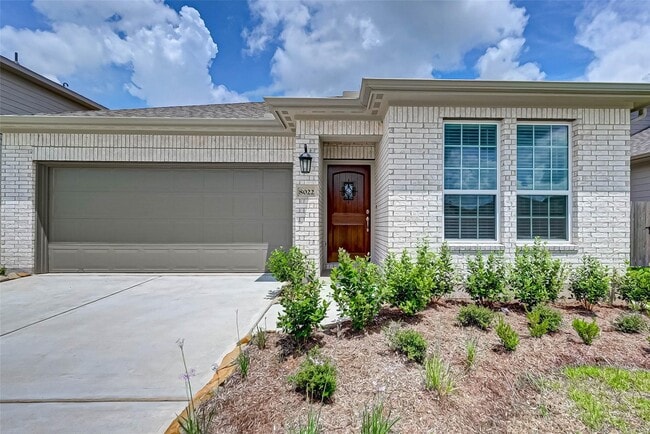 8022 Pinebrook Arbor Ct