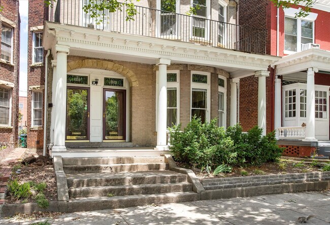 Photo - Swanky 1st floor duplex in Church Hill across from Jefferson Park
