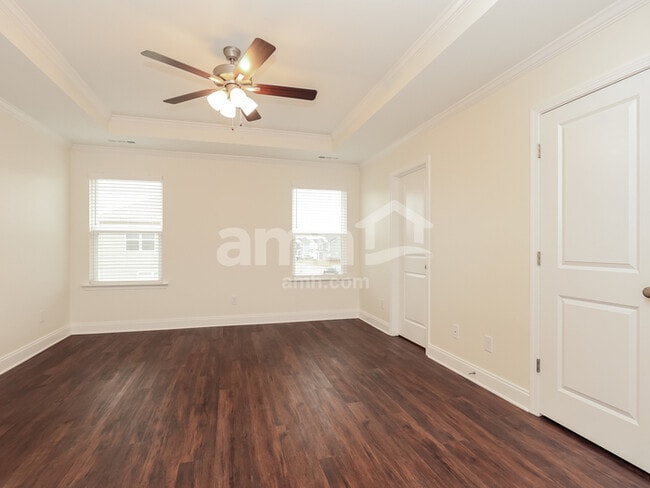 Building Photo - 5226 Virtue Ave Rental