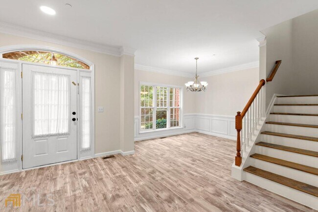 Photo - 119 Wetherbrooke Ln SE