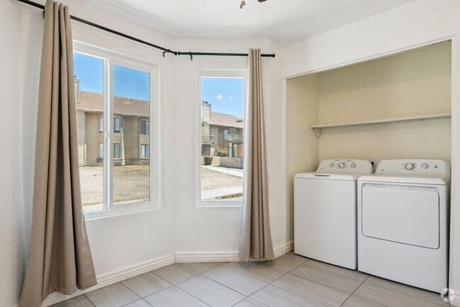 Building Photo - 5236 W Peoria Ave Rental