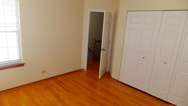 Photo - 367 Hunterdon Ct
