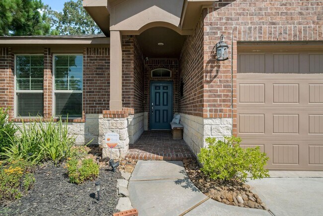 14011 Wolftrap Ln