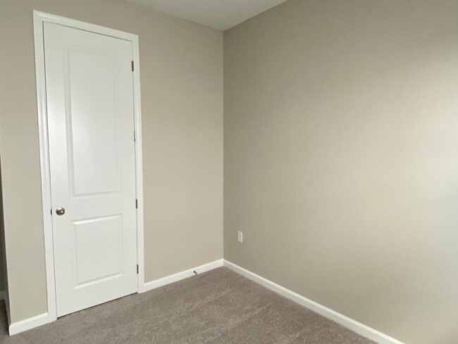 Photo - 308 Lake Smart Cir