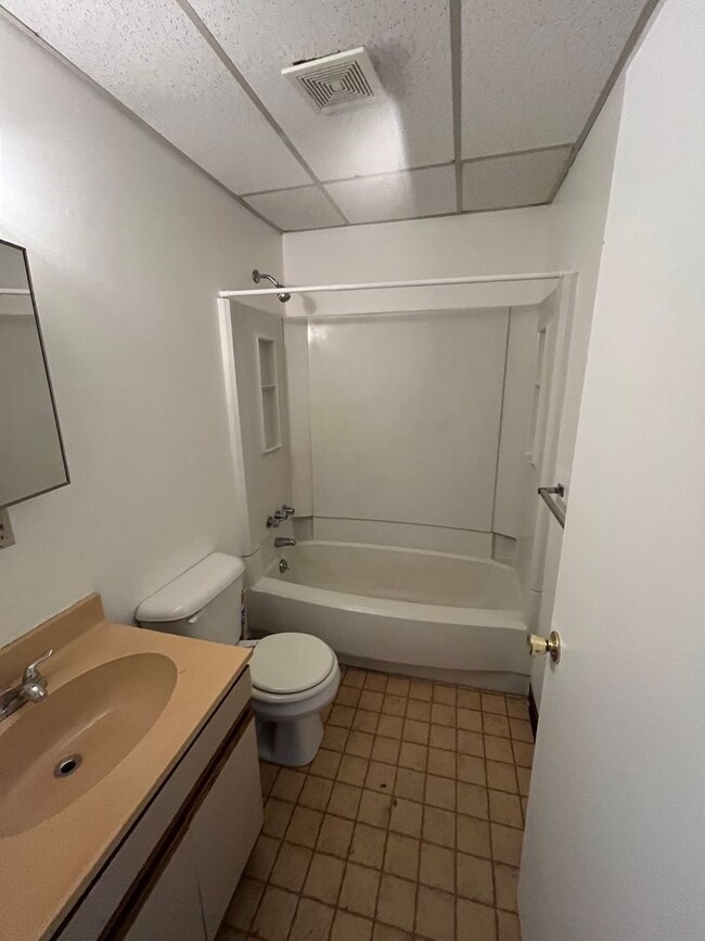 Photo - 15413 Norwood Ave Unidad B3