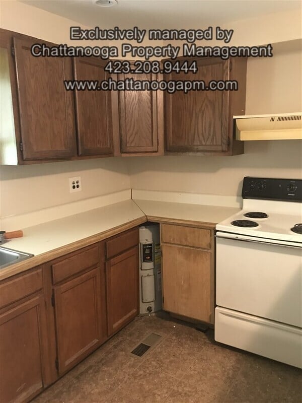 Photo - 805 Carden Ave