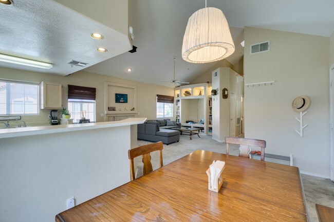 Photo - 2925 Wigwam Pky Unit 1124