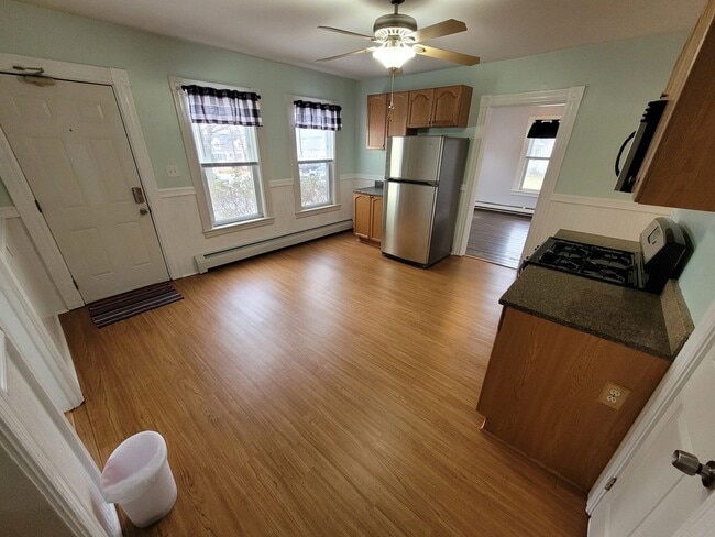 Photo - $2350 - 3 Bed / 1 Bath Condominium in Manchester's Somerville Neighborhood with 2 Car Off-Street ...