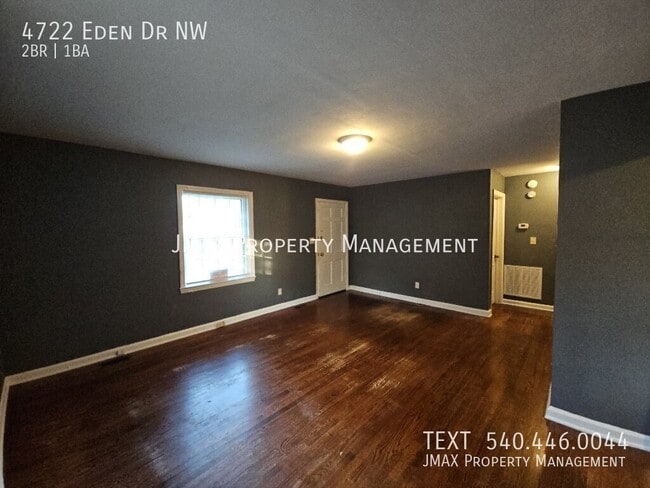 Photo - 4722 Eden Dr NW