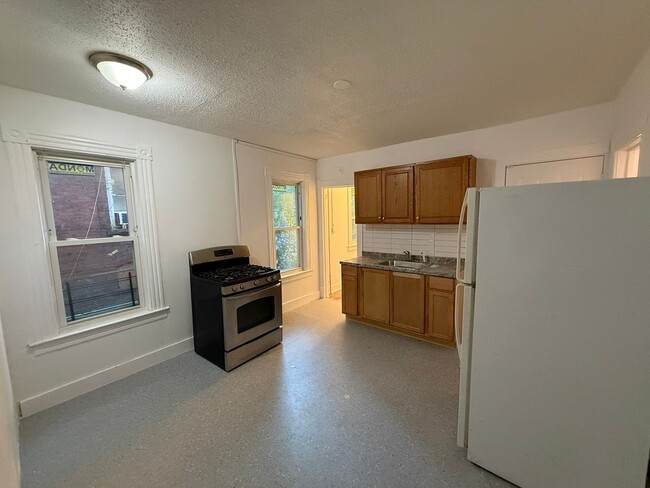 Photo - 122-124 Shultas Pl Unit 122 Shultas Pl First Floor