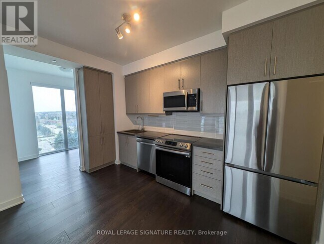 Photo - 95 Oneida Crescent Unit 710