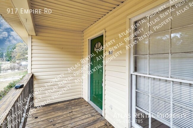 Photo - 917 Empire Rd