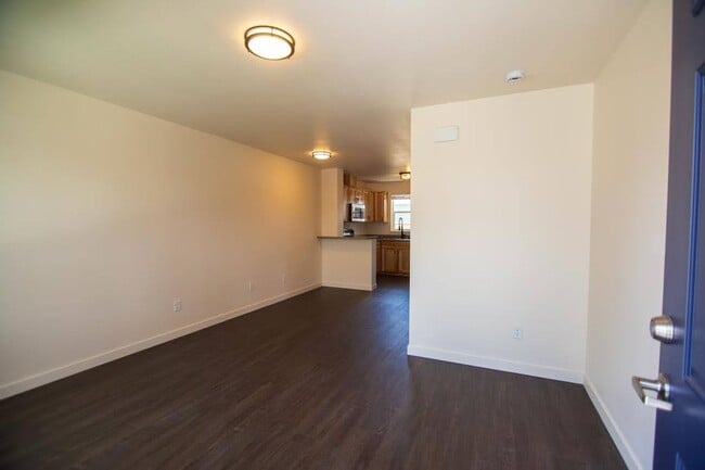 Photo - S St 7 plex Unit 1642 S St