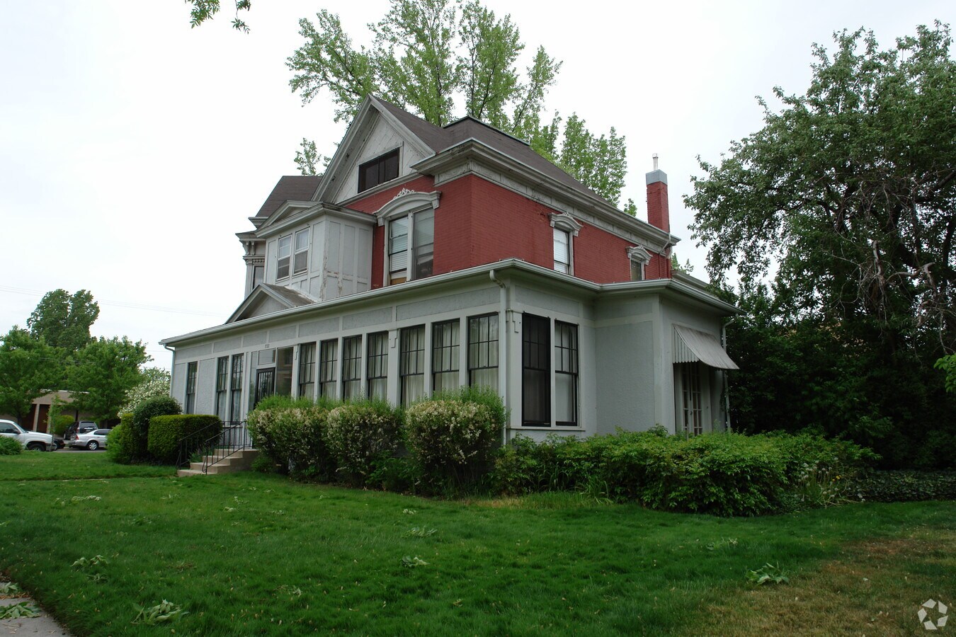 Photo - 722 W Franklin St