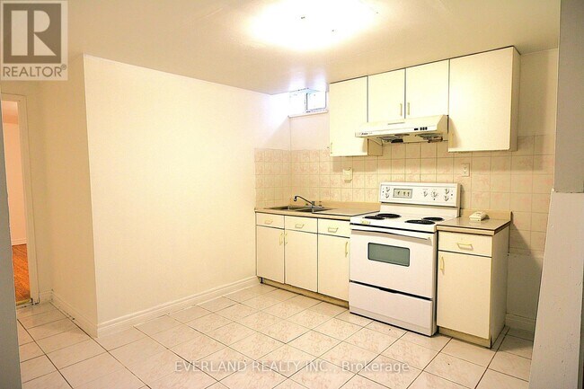 Photo - 47 Jimston Dr