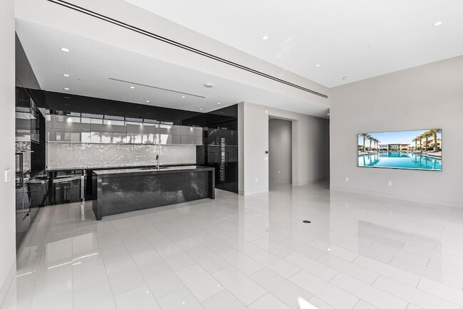 Photo - 6587 N Palmeraie Blvd Unit 2003