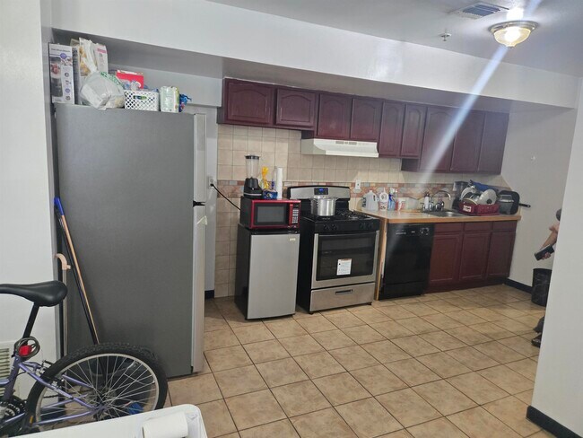 Photo - 2707 Central Ave Unit #1
