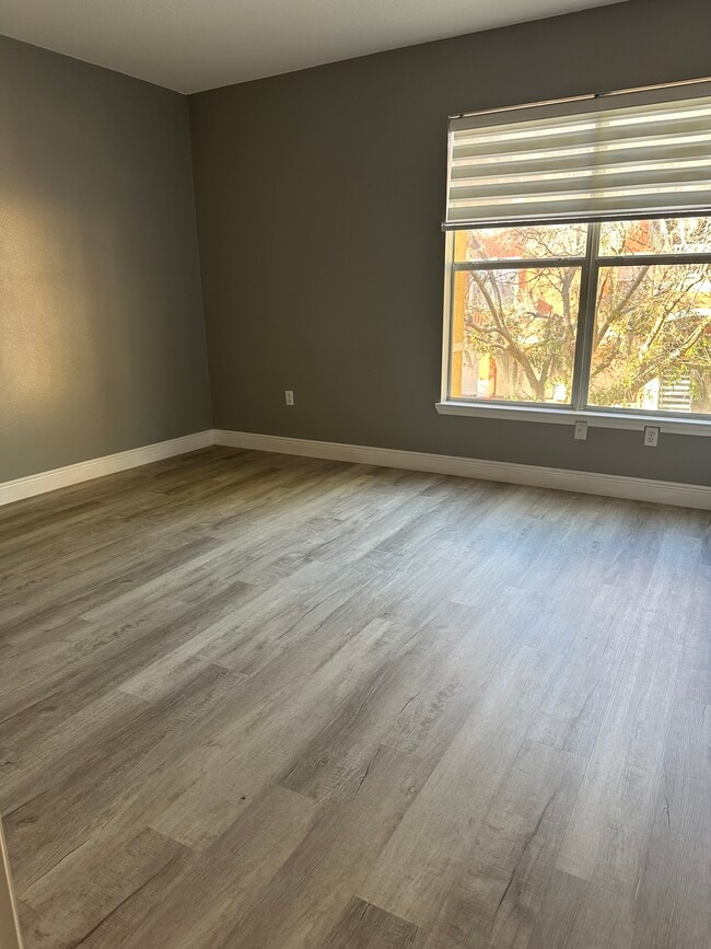 Photo - 8819 Villa View Cir Unit 207