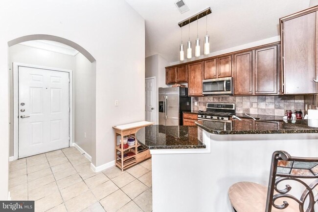 Photo - 512 Sunset View Terrace SE Unidad 406