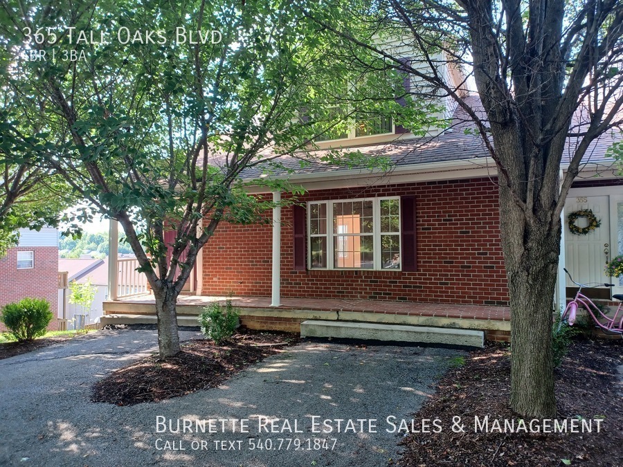 Photo - 365 Tall Oaks Blvd-