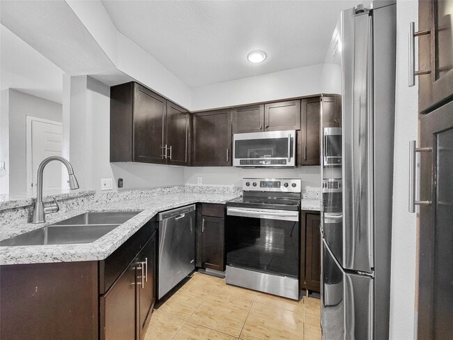 Photo - 2626 Holly Hall St Unit 512