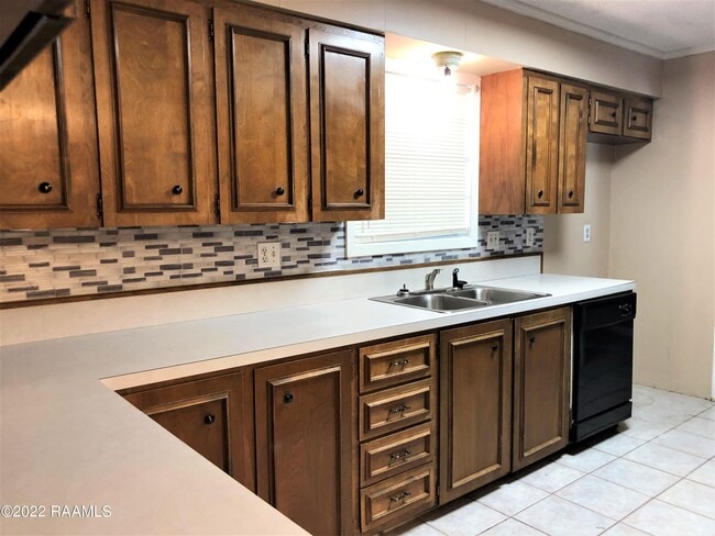 123 Highland Dr