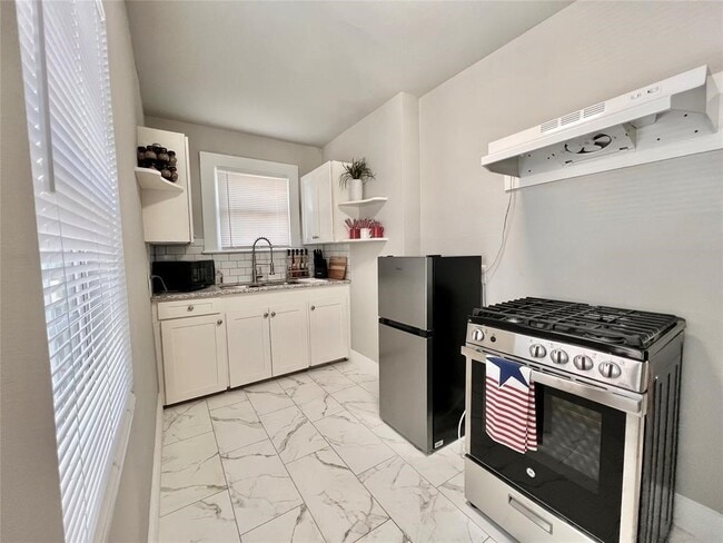 Photo - 5224 Leeland St Unit A