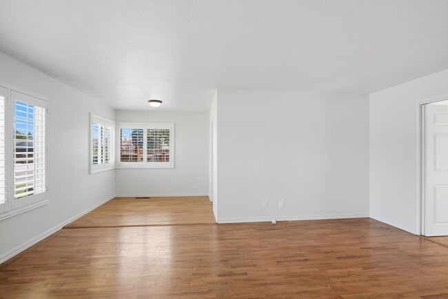 Photo - 360 Hanover Ave