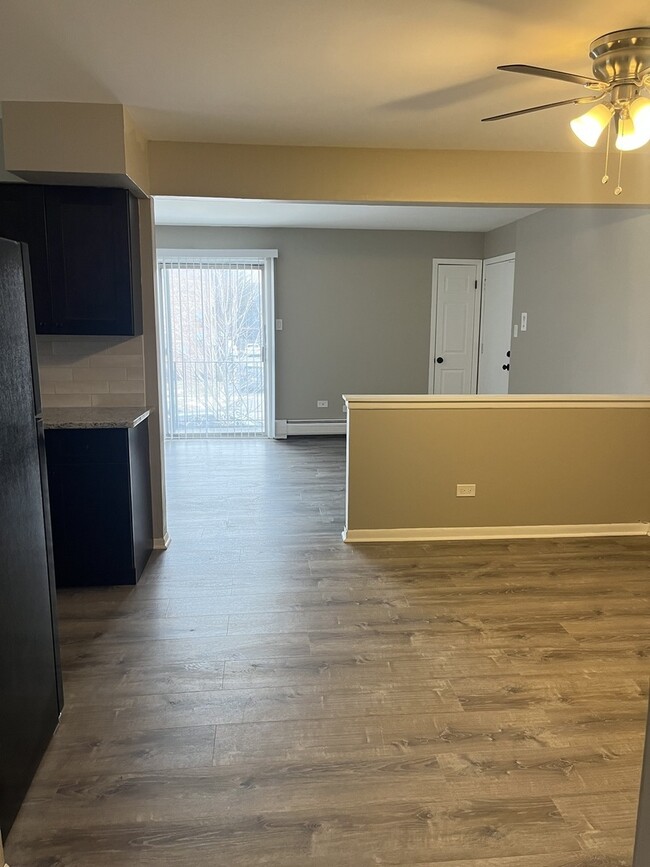 Photo - 7041 99th St Unidad 2w