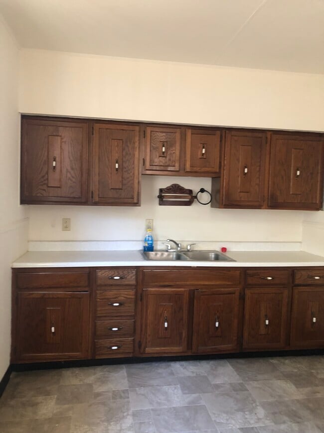 Photo - 122 Greydon Ave Unit 2 Bedroom duplex