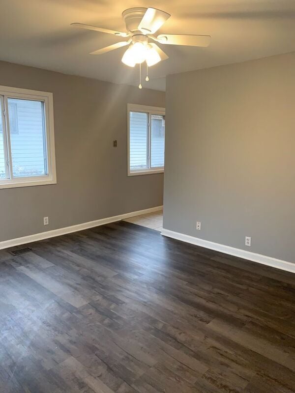 Building Photo - 3103 Grasmere Ave Rental