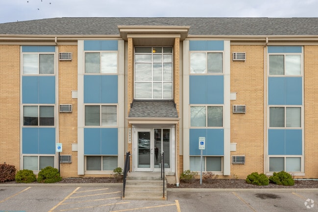 Rockport Apartments